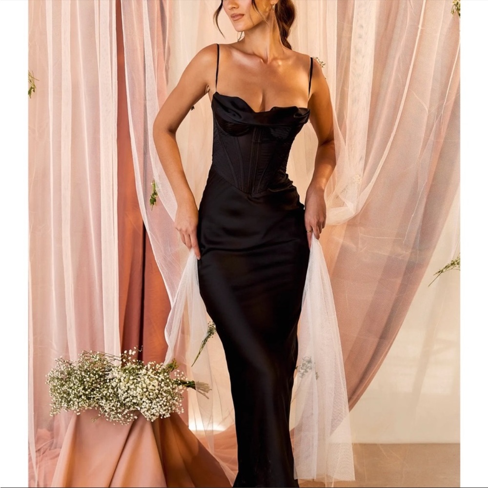 HOUSE OF CB 'Charmaine' Black Corset Maxi Dress NWOT - Picture 7 of 17